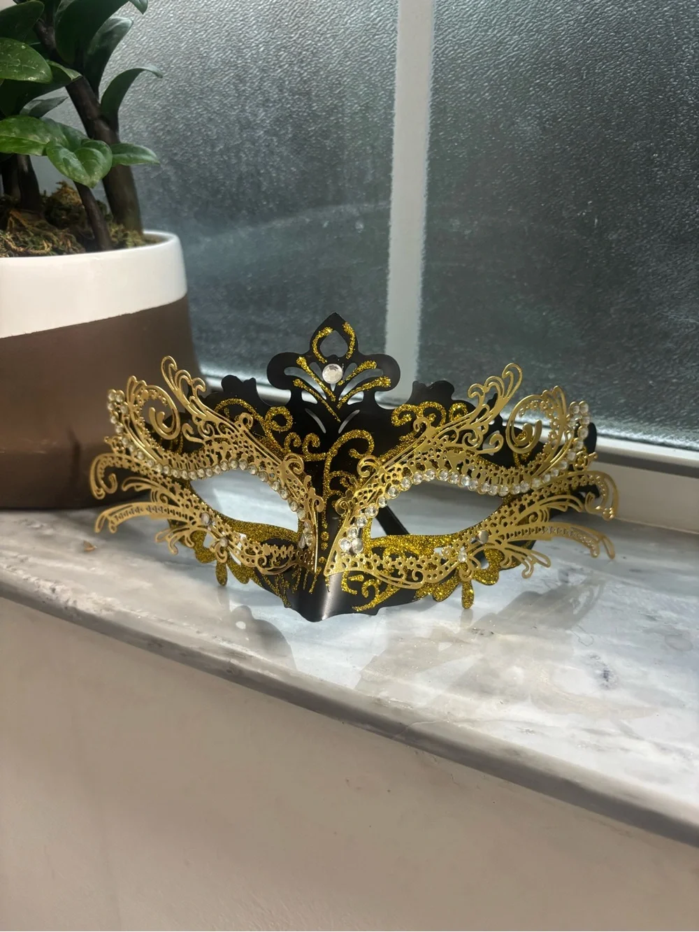 Masquerade Party Mask - Gold and Black Venetian Style